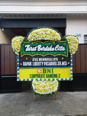 Papan Bunga Duka di Pamarayan