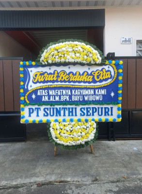 Papan Bunga Duka di Pamarayan